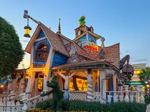Photo of Goofy's Paint 'n' Play House