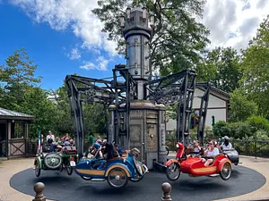 Photo of Les Side Cars