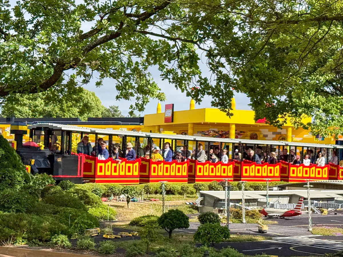 Photo of Lego Tog