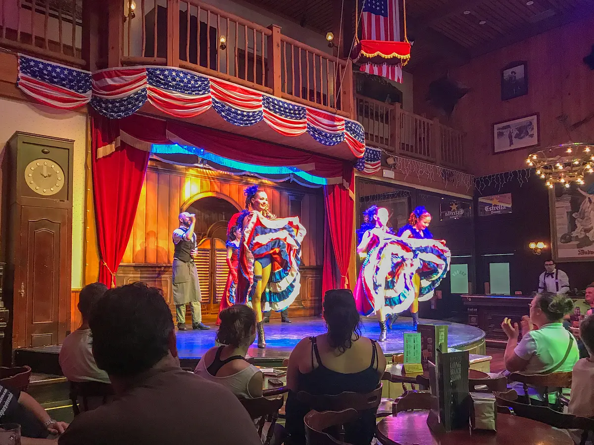 Photo of Saloon Show