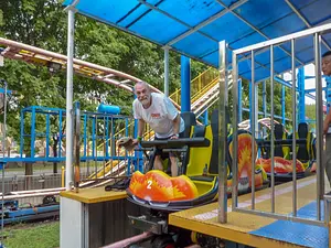Photo of Spinning Coaster