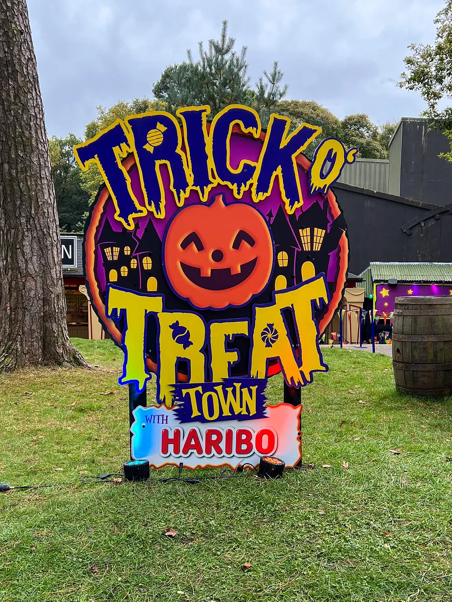 Photo of Trick O' Treat Town